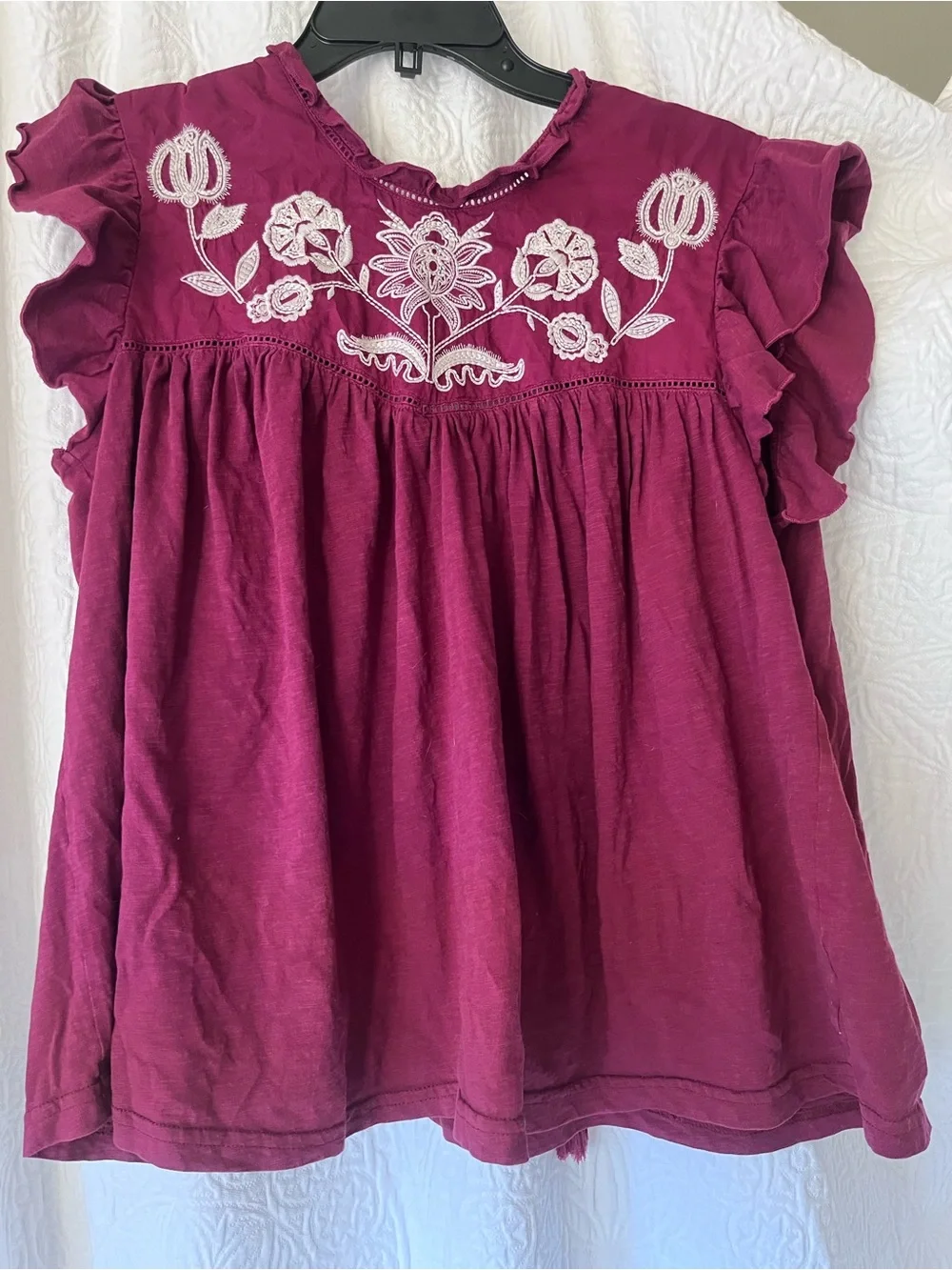 Knox Rose Deep Berry Sleeveless Top - Picture 1 of 3